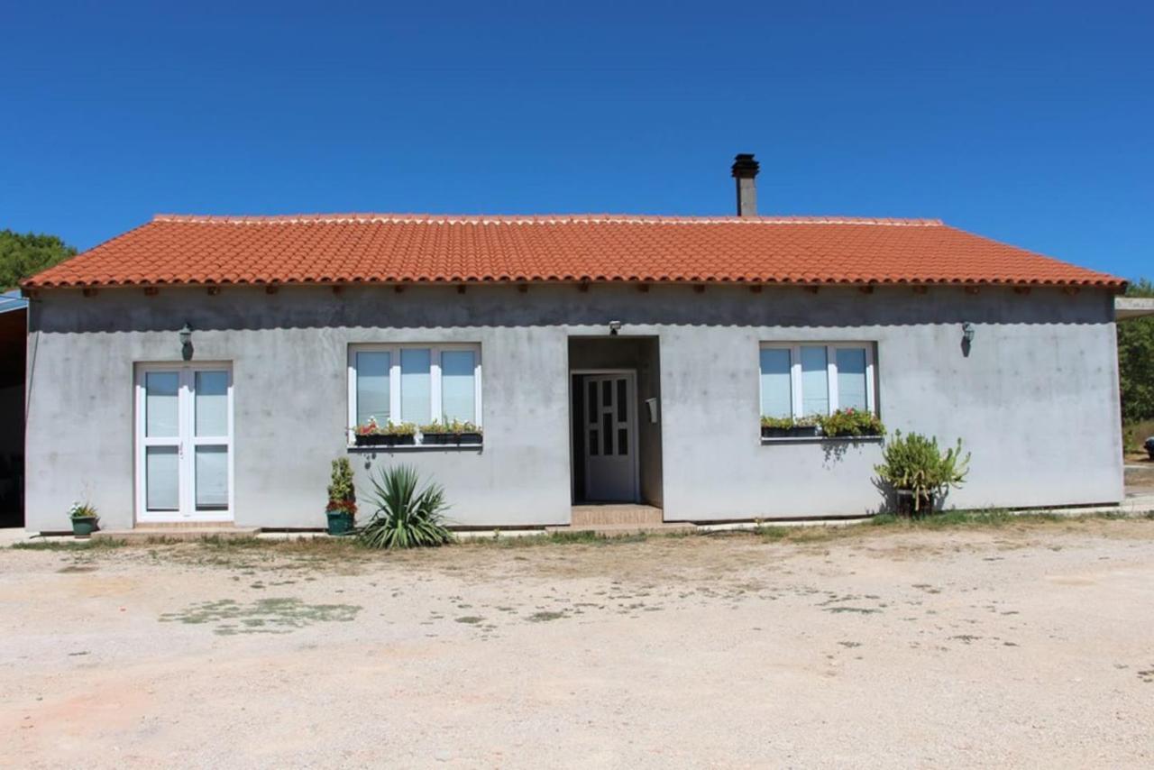 4 Bedroom Apartment In Tisno Kültér fotó
